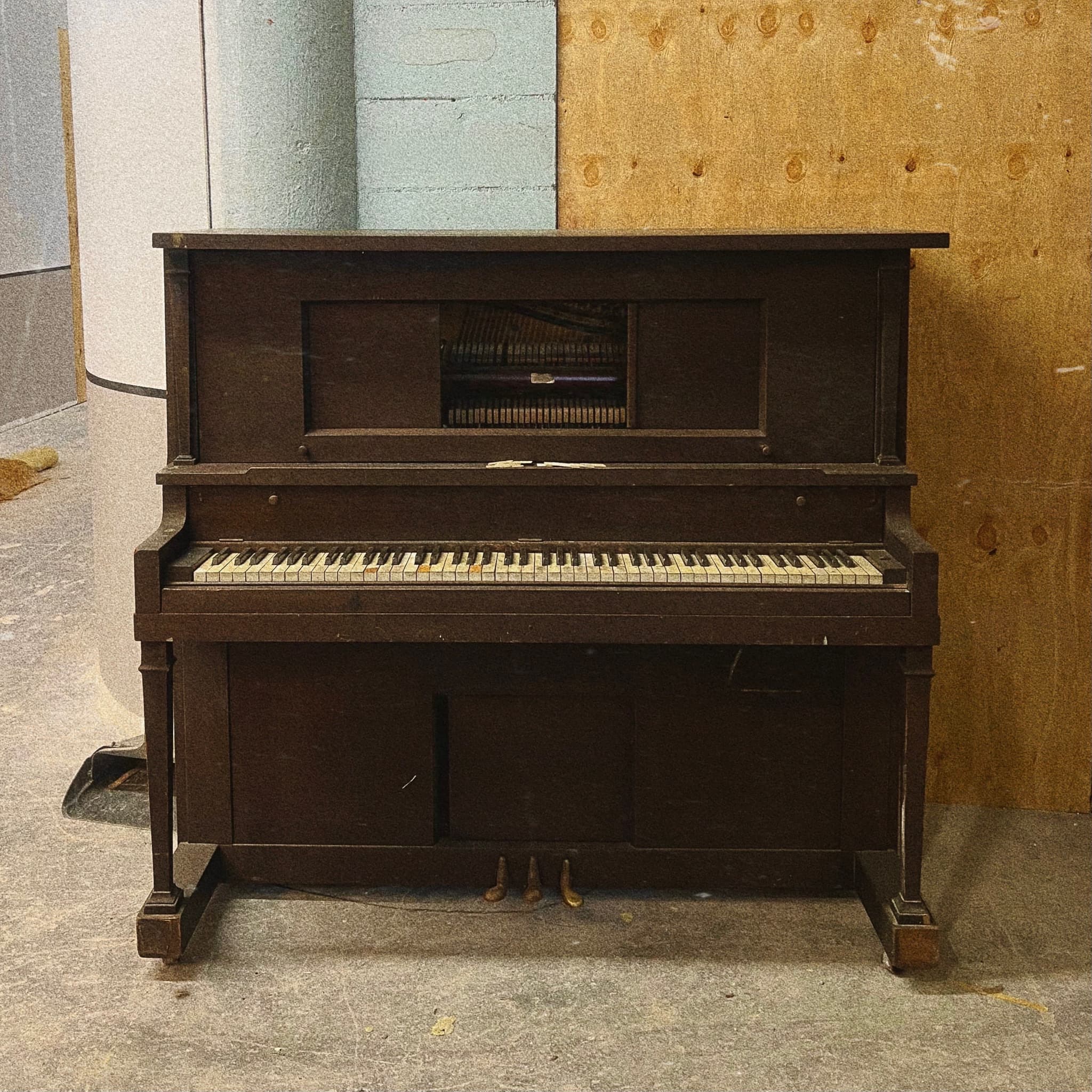 CONCRETE VINYL: SEHAJ'S DEBUT SINGLE MARKS HISTORIC MOMENT FOR 2BM